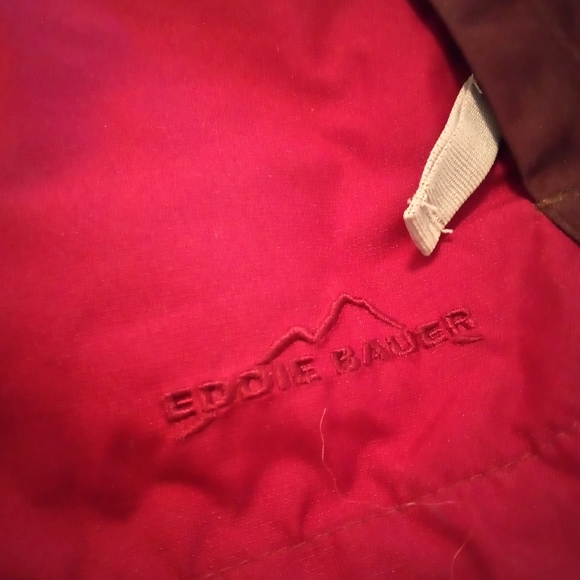Eddie Bauer women's rain jacket, size XS - Picture 14 of 16